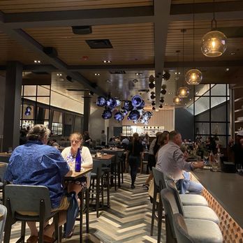 Dryft Wellesley - Seafood Near Me - Wellesley, Massachusetts