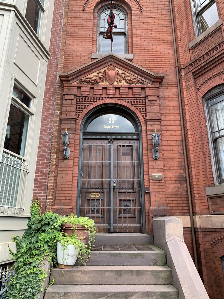 Chester Arthur Bed &  Breakfast