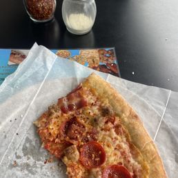 Forgot to snap a pic before I started eating. Yummy pizza! Forgot to snap a pic before I started eating. Yummy pizza!
