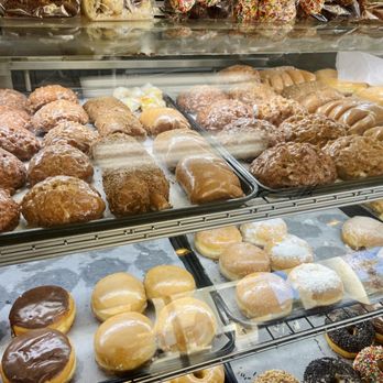 Neil's Donuts - a variety of doughnuts - Donuts Near Me - Victorville, California Neil's Donuts - a variety of doughnuts - Donuts Near Me - Victorville, California
