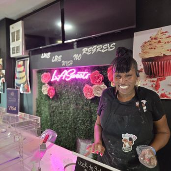 L.a. SweetsNY - Cupcakes Near Me - New York, New York