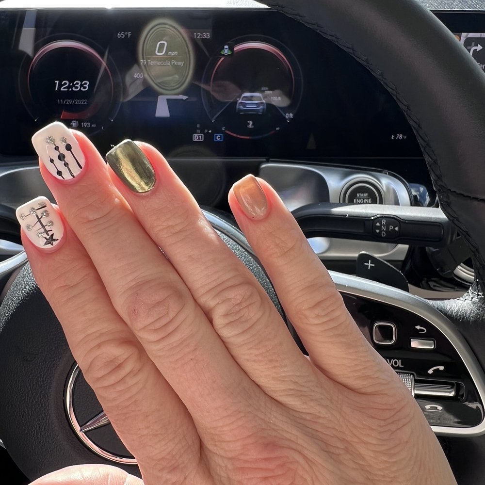 Forest Nails Lounge - Holiday nails - Nail Salons Near Me - Temecula, California