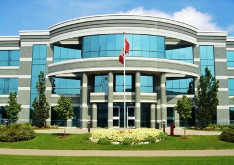 ROYAL LEPAGE Updated June 2024 299 Lakeshore Drive, Barrie, Ontario