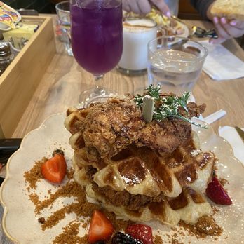 Taste & Glory - Chicken and waffle - Breakfast & Brunch Near Me - San Mateo, California Taste & Glory - Chicken and waffle - Breakfast & Brunch Near Me - San Mateo, California