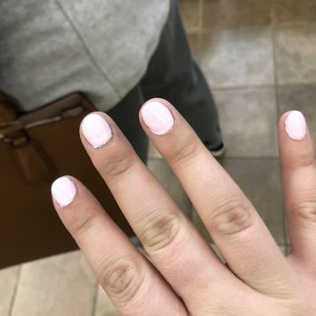 Wendy Nail Salon - The day before I ended up in the emergency room. Look at the discoloring of my middle finger - Nail Salons Near Me - Oceanside, New York Wendy Nail Salon - The day before I ended up in the emergency room. Look at the discoloring of my middle finger - Nail Salons Near Me - Oceanside, New York