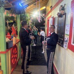Mariachi band