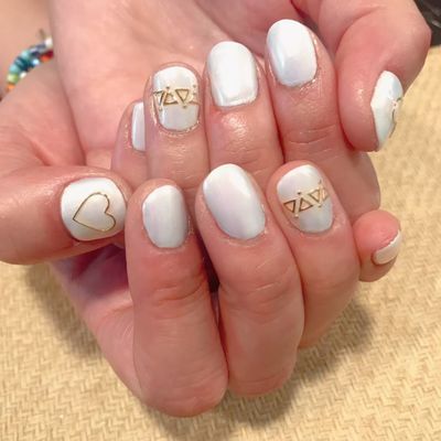 M&M studio nyc Nails and Eyelashes by null