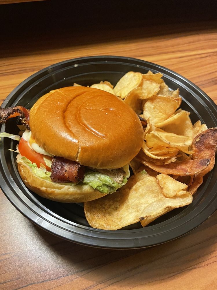Food from Babe's at Harbor Point