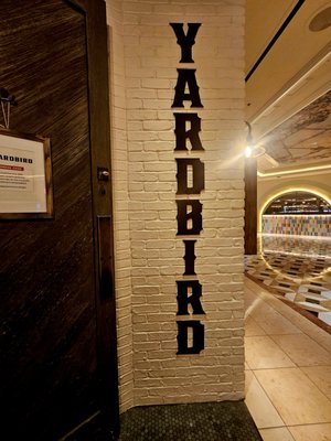 Yardbird Table & Bar by null