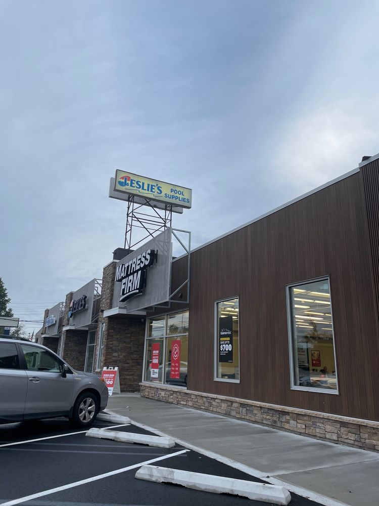 MATTRESS FIRM PARAMUS RTE 17 21 Photos & 23 Reviews 453 Route 17 S