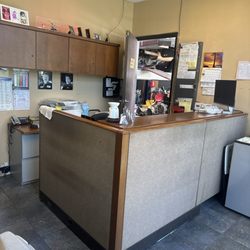 Jefferson Transmissions Plus - Inside