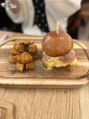 Canto Upper West Side by null