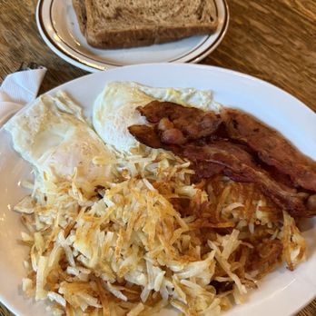 Erika’s Place - Two Egg Breakfast. - American Near Me - Noblesville, Indiana