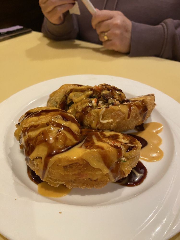 Kawas Hibachi Grill & Lounge