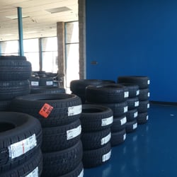 B&B Tire Shop - Made an appointment here for my tire rotation...i was out in 30 minutes.... great n friendly customer service too....