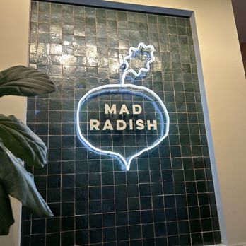 Mad Radish - Entrance - Salad Near Me - Ottawa, Ontario