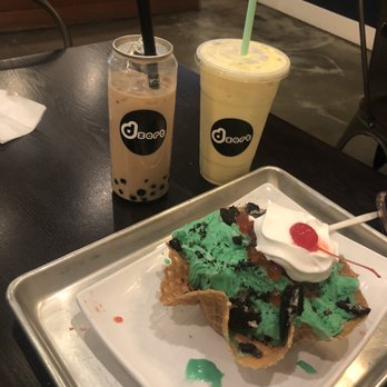 Dzert - Mint waffle sundae, Rose milk tea and Smoothie - Coffee & Tea Near Me - Buena Park, California Dzert - Mint waffle sundae, Rose milk tea and Smoothie - Coffee & Tea Near Me - Buena Park, California