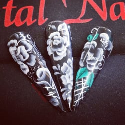 NailArts By Leila