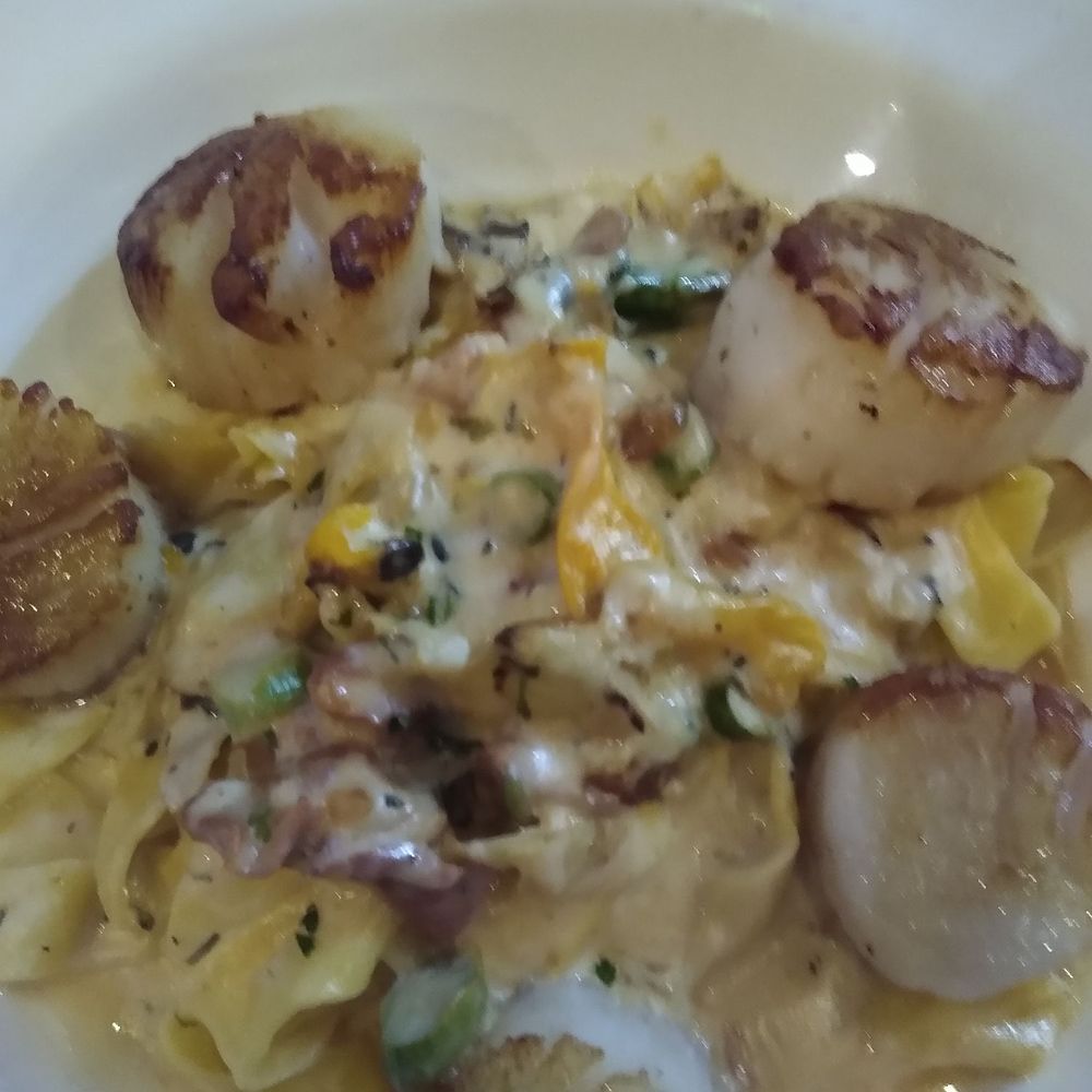 High Tide - Seared jumbo scallops. Yummy! - Seafood Near Me - Gilbert, Arizona