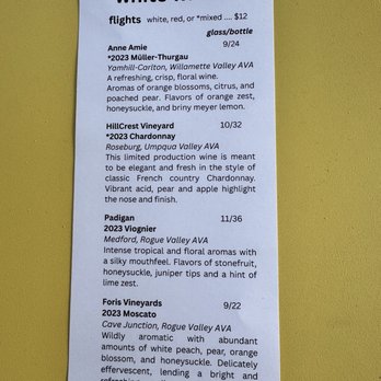 The Tasting Room - White wines, flight board (starred are the mixed wine board wines) - Wine Tasting Room Near Me - Klamath Falls, Oregon The Tasting Room - White wines, flight board (starred are the mixed wine board wines) - Wine Tasting Room Near Me - Klamath Falls, Oregon
