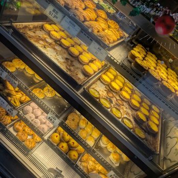 快樂餅店 - @endoedibles on Instagram 12/25/24 - Bakeries Near Me - Hong Kong, HK 快樂餅店 - @endoedibles on Instagram 12/25/24 - Bakeries Near Me - Hong Kong, HK