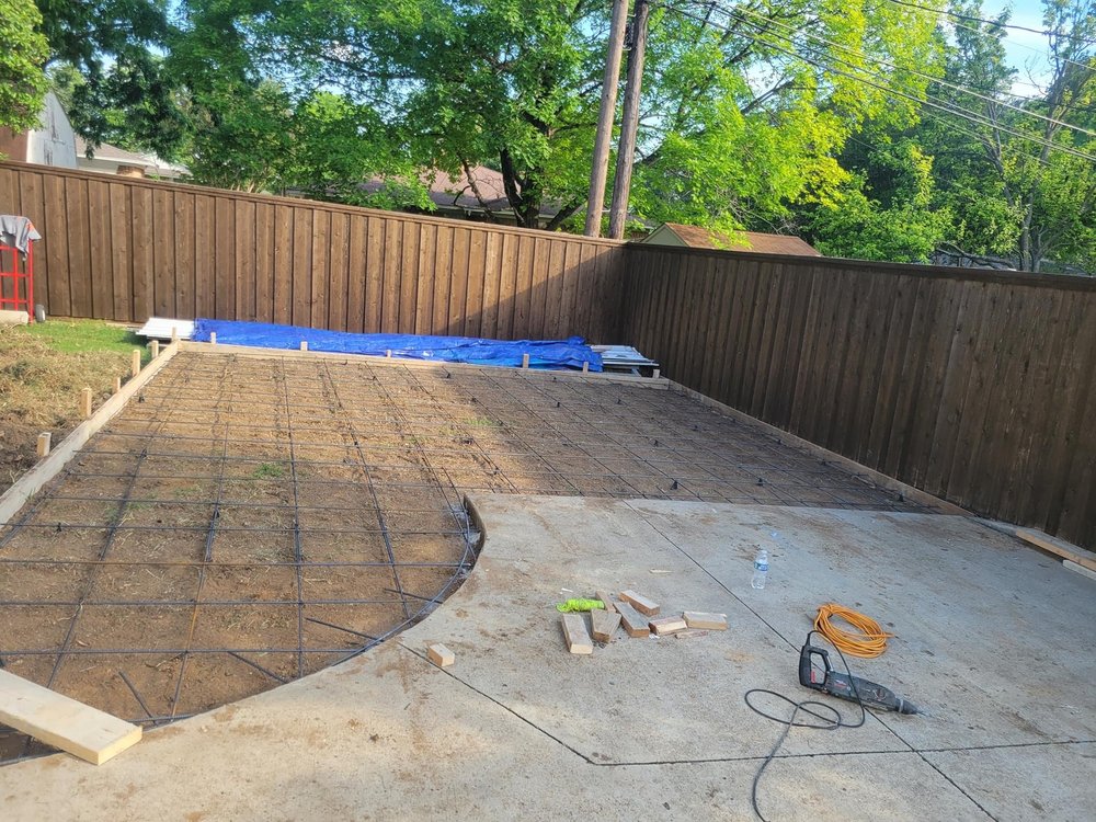 Slide of Rios Contracting