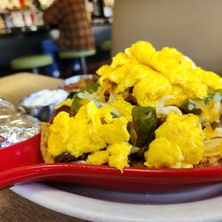 The Cracked Egg - Fajita skillet with chicken