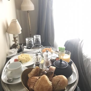 Hôtel Maison Athénée - Hotels Near Me - Paris, 75