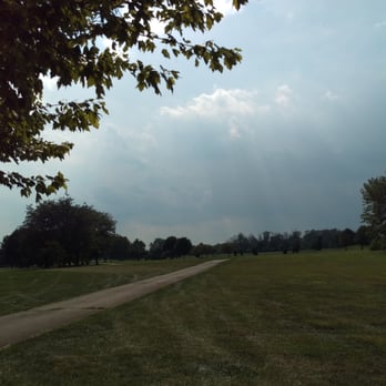 Raymond Memorial Golf Course - Hole 9 - Golf Near Me - Columbus, Ohio Raymond Memorial Golf Course - Hole 9 - Golf Near Me - Columbus, Ohio
