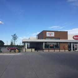 Kum & Go - This is a really nice gas station!