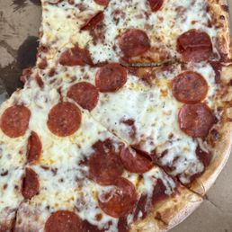 Pepperoni Cheese (18") Pepperoni Cheese (18")