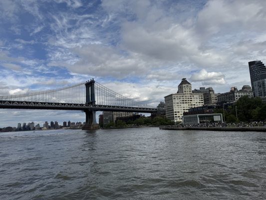 Manhattan Bridge by null