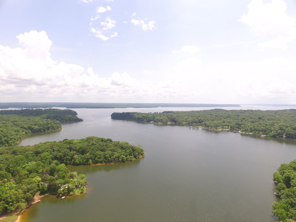 LAKEVIEW COTTAGES & MARINA 18 Photos 165 Lakeview Cabins Dr, New