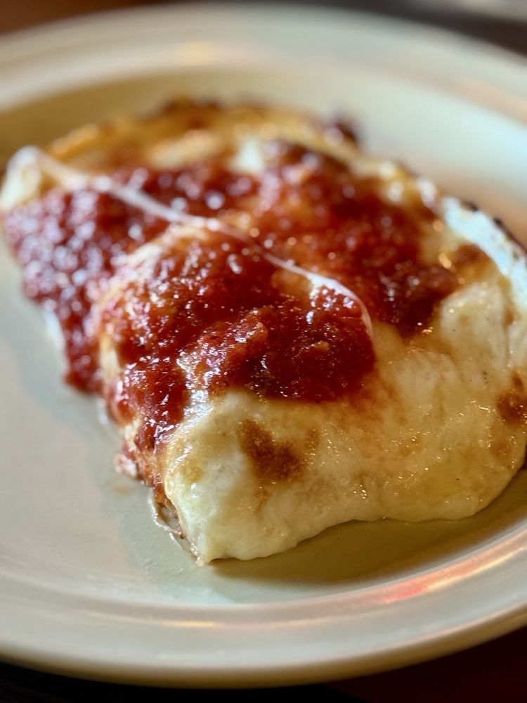 Benny’s Pizza Palace & Social Club