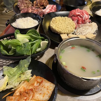 Hot Pot 757 Virginia Beach - Hot Pot and BBQ Combo - Hot Pot Near Me - Virginia Beach, Virginia