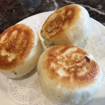 Dim Sum King - Pan fried Shanghai buns. - Dim Sum Near Me - Daly City, California Dim Sum King - Pan fried Shanghai buns. - Dim Sum Near Me - Daly City, California