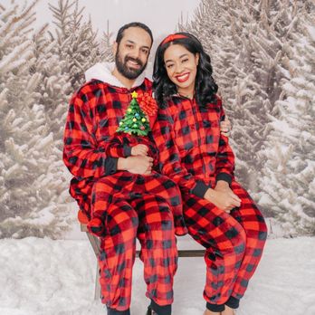 f/8 Studios - Christmas photo - Session Photography Near Me - Long Beach, California