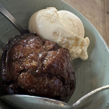The Last Queen - sticky toffee pudding - British Near Me - Enon, Ohio The Last Queen - sticky toffee pudding - British Near Me - Enon, Ohio
