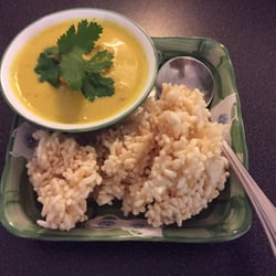 La Mousson - Le "Nataing" porc haché et crevette aux épices khmères servi avec du riz soufflés. Un vrai délice