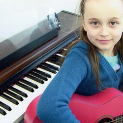 Alaska School of Music - Lessons in guitar, piano, violin and other popular instruments. Our teachers welcome all ages and all musical styles.