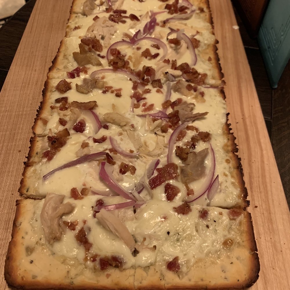 Electric Shuffle - The great white Buffalo on gluten free cauliflower crust! - Bars Near Me - Dallas, Texas Electric Shuffle - The great white Buffalo on gluten free cauliflower crust! - Bars Near Me - Dallas, Texas