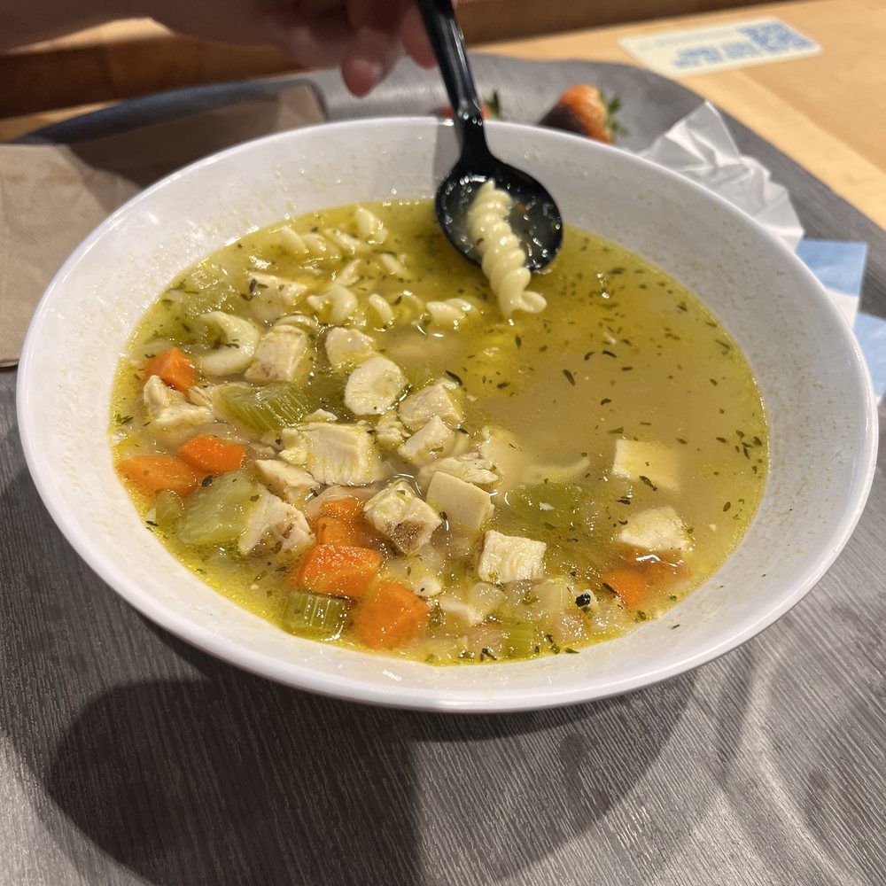 Café Zupas - Chicken noodle soup - Soup Near Me - Murray, Utah Café Zupas - Chicken noodle soup - Soup Near Me - Murray, Utah