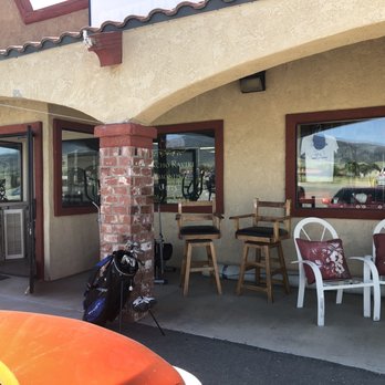 This & That Home Decor - Used, Vintage & Consignment Near Me - Tehachapi, California