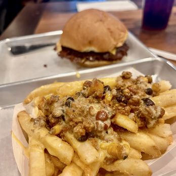 Mac's Local Eats - Chili cheese fries and The Classic Cheeseburger (2 patties) - American Near Me - St Louis, Missouri