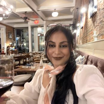 Brood Restaurant and Bar - Not apart of the dessert menu but I was enjoying the ambience - Desserts Near Me - Salem, Virginia