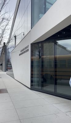 Steppenwolf Theatre Company by null