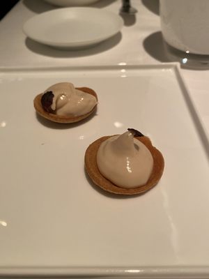 Helen Restaurant by null