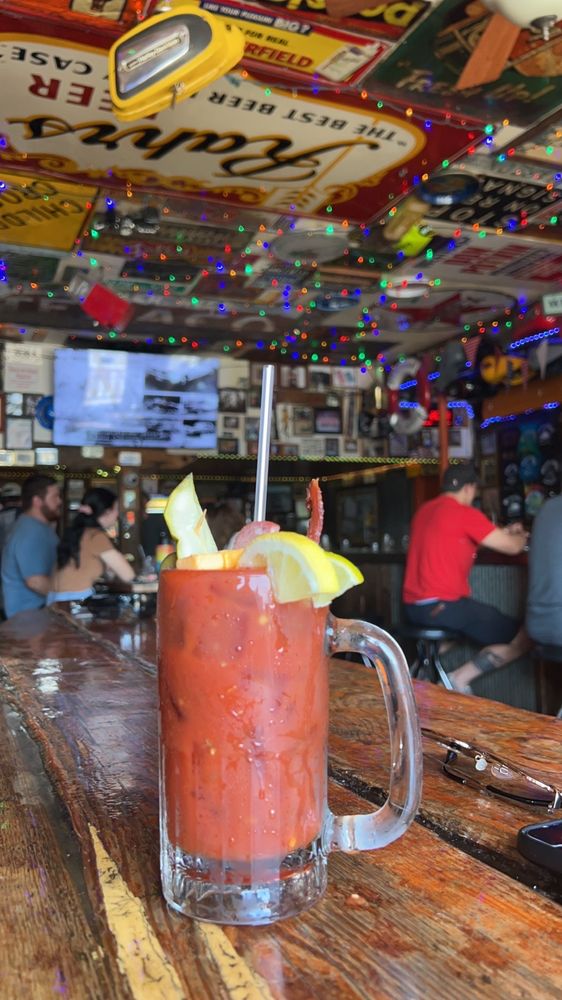 Social spots from The Wooden Nickel
