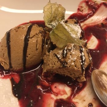 Gelbes Krokodil - Light delicious dessert - Modern European Near Me - Linz, 4