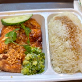 John 316 Malaysian Delight - Roasted chicken on rice comes with soup - Malaysian Near Me - Richmond, British Columbia John 316 Malaysian Delight - Roasted chicken on rice comes with soup - Malaysian Near Me - Richmond, British Columbia